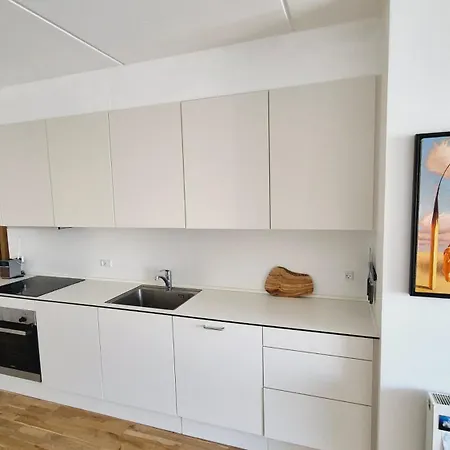Spacious 120 Metres From Metro * Копенгаген