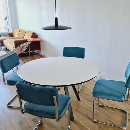 Spacious 120 Metres From Metro Copenhagen