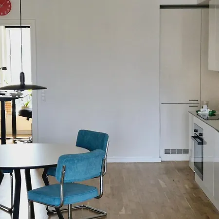 Spacious 120 Metres From Metro 公寓 哥本哈根