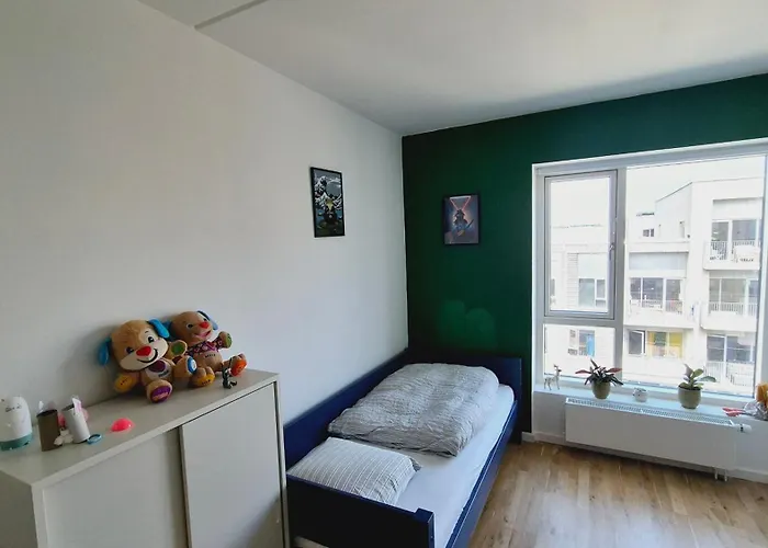 Spacious 120 Metres From Metro Lejlighed