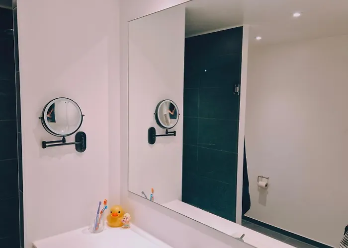 Lejlighed Spacious 120 Metres From Metro *