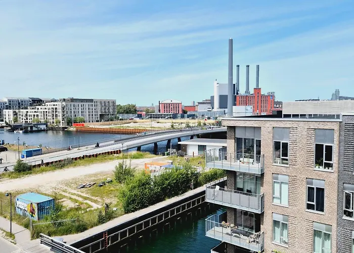 Spacious 120 Metres From Metro